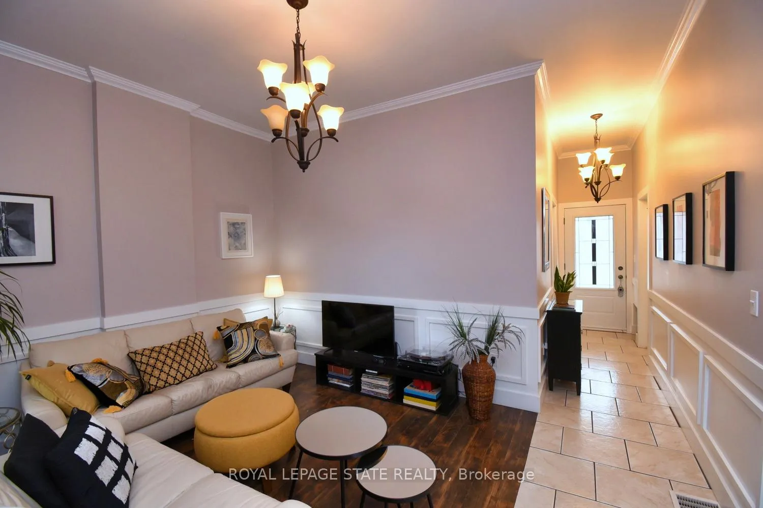 Photo 3 of 113 Steven Street, Hamilton, Landsdale — HOMEH