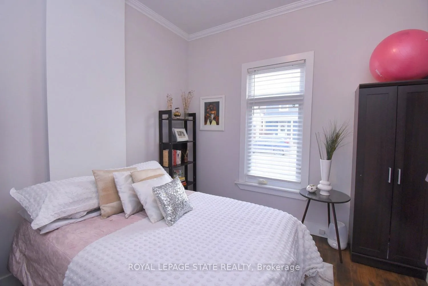 Photo 13 of 113 Steven Street, Hamilton, Landsdale — HOMEH