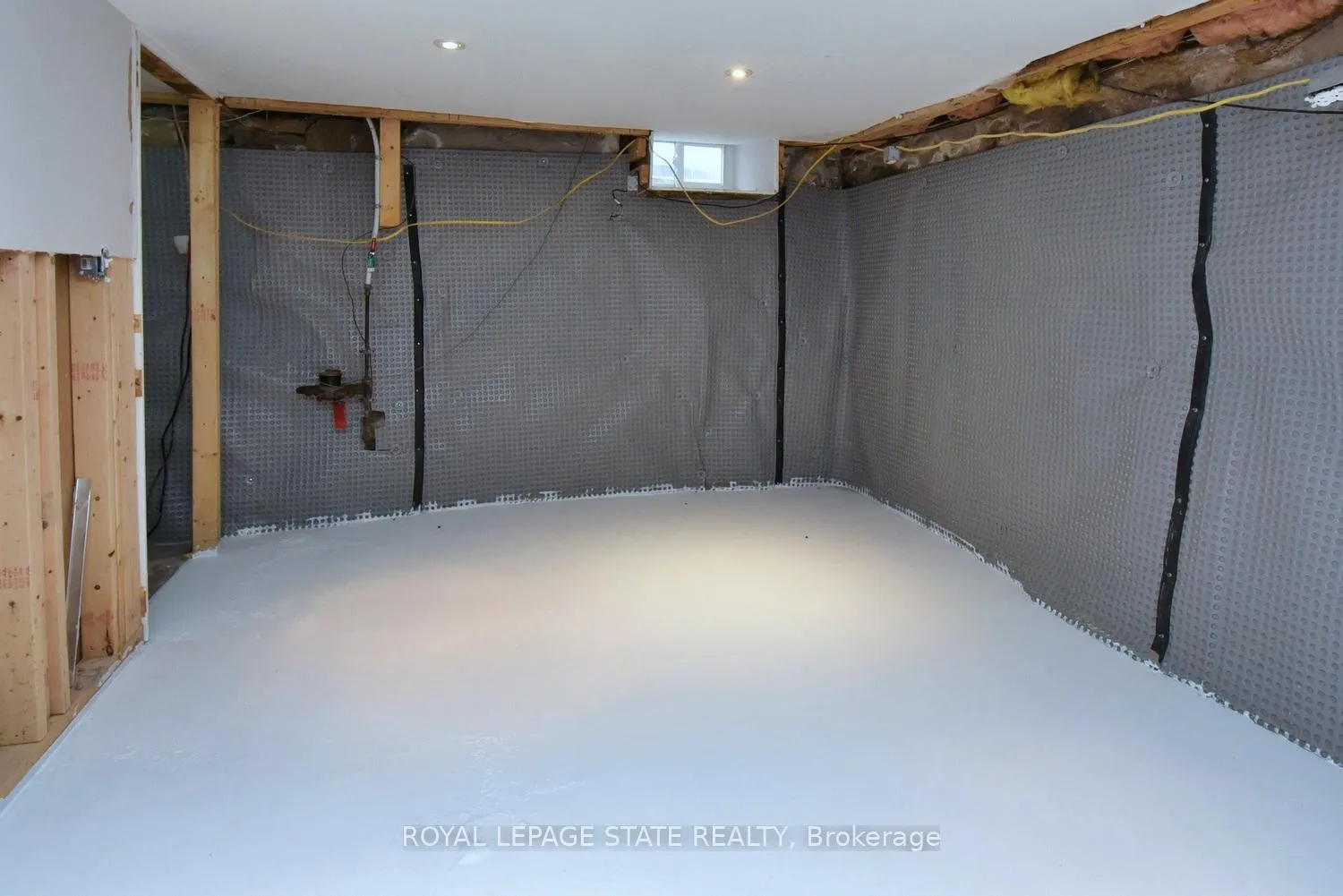 Photo 23 of 113 Steven Street, Hamilton, Landsdale — HOMEH