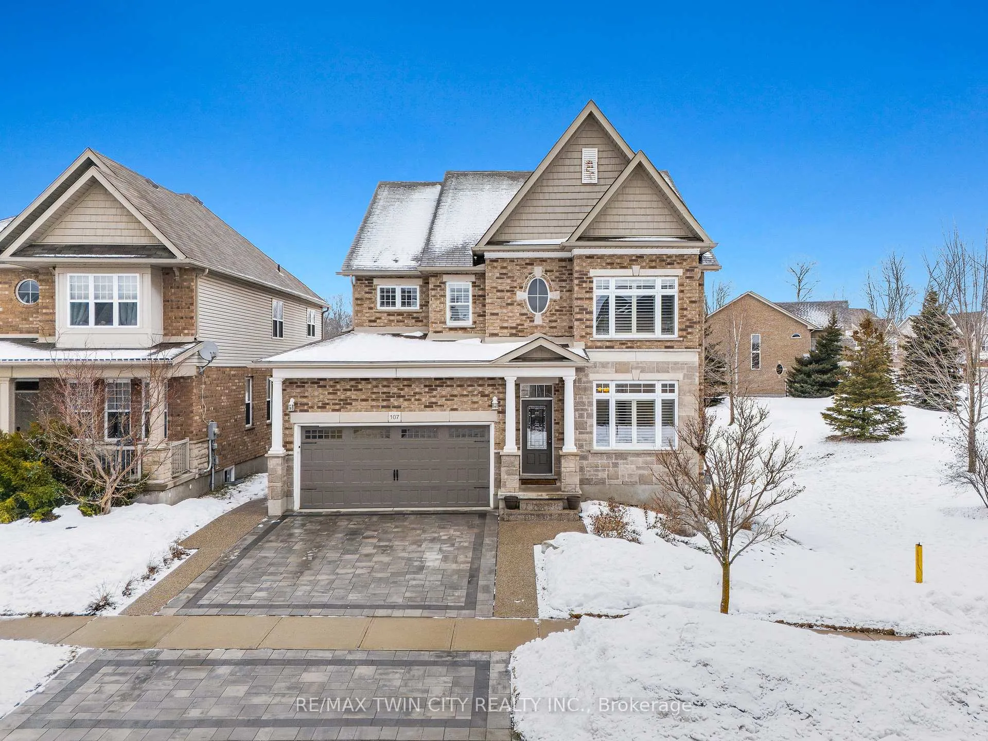 Photo 3 of 107 Janine Street, Kitchener — HOMEH