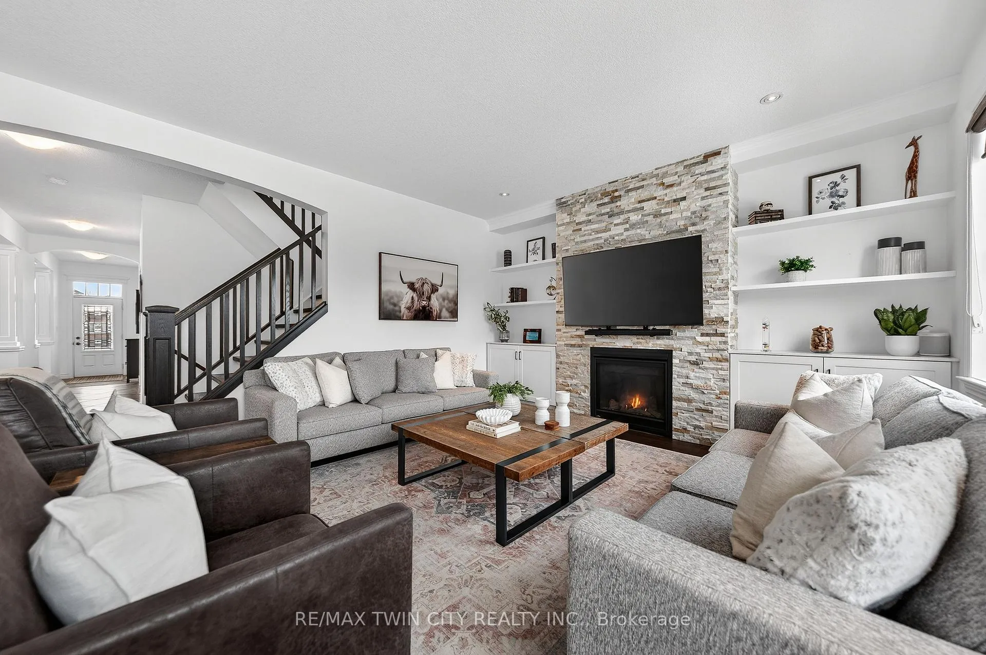 Photo 25 of 107 Janine Street, Kitchener — HOMEH