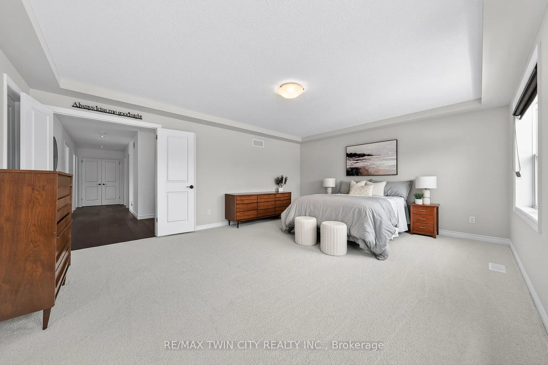 Photo 31 of 107 Janine Street, Kitchener — HOMEH