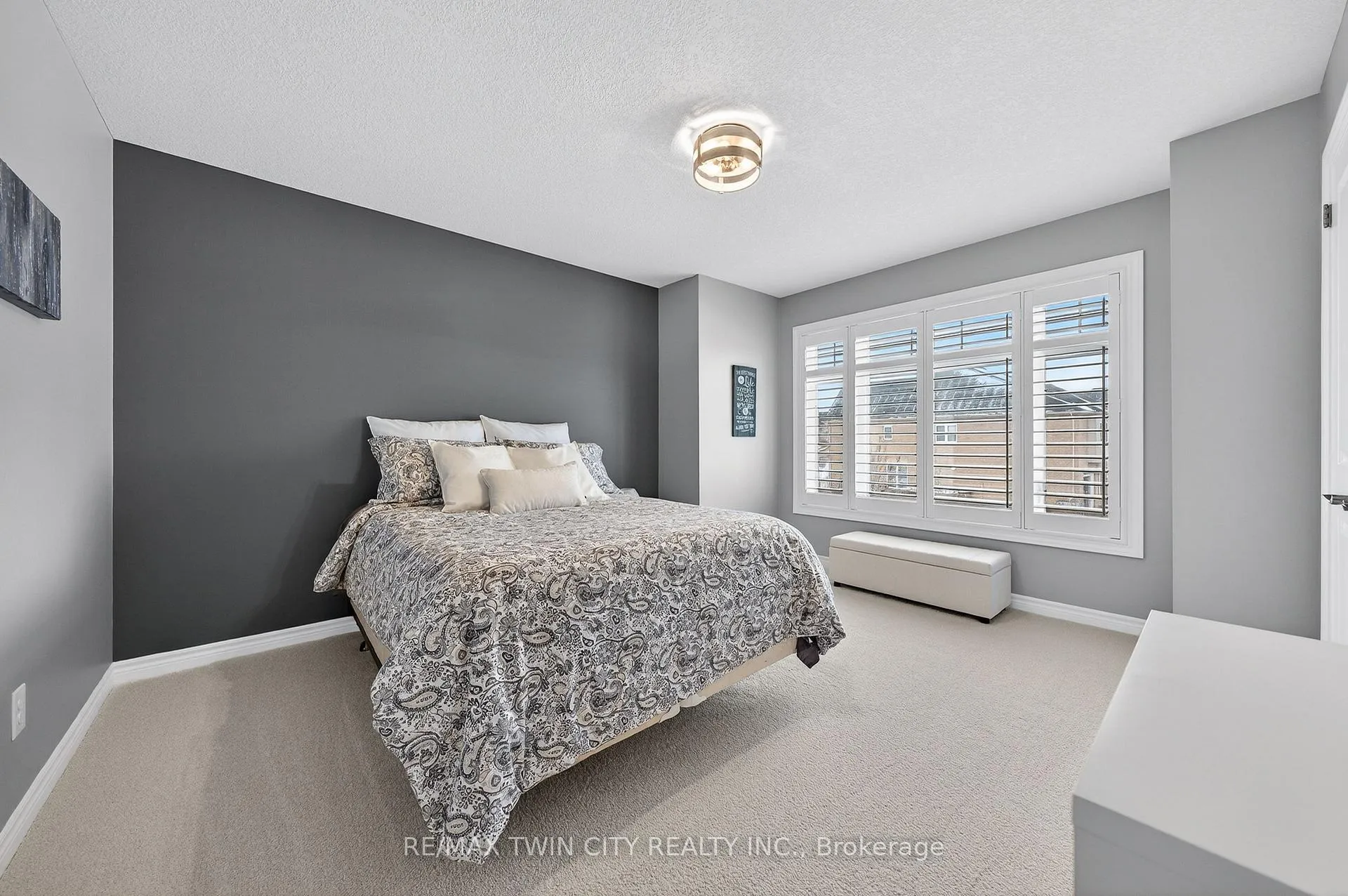 Photo 34 of 107 Janine Street, Kitchener — HOMEH