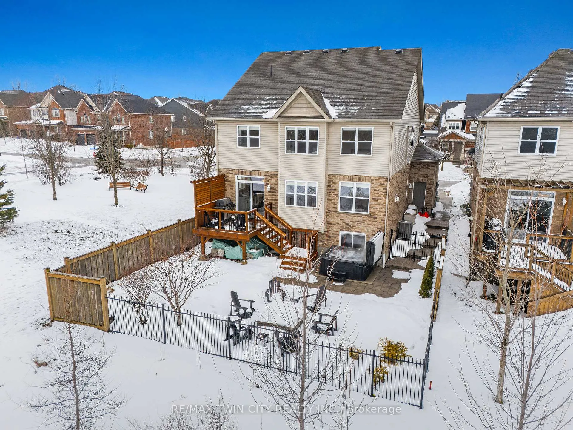 Photo 41 of 107 Janine Street, Kitchener — HOMEH
