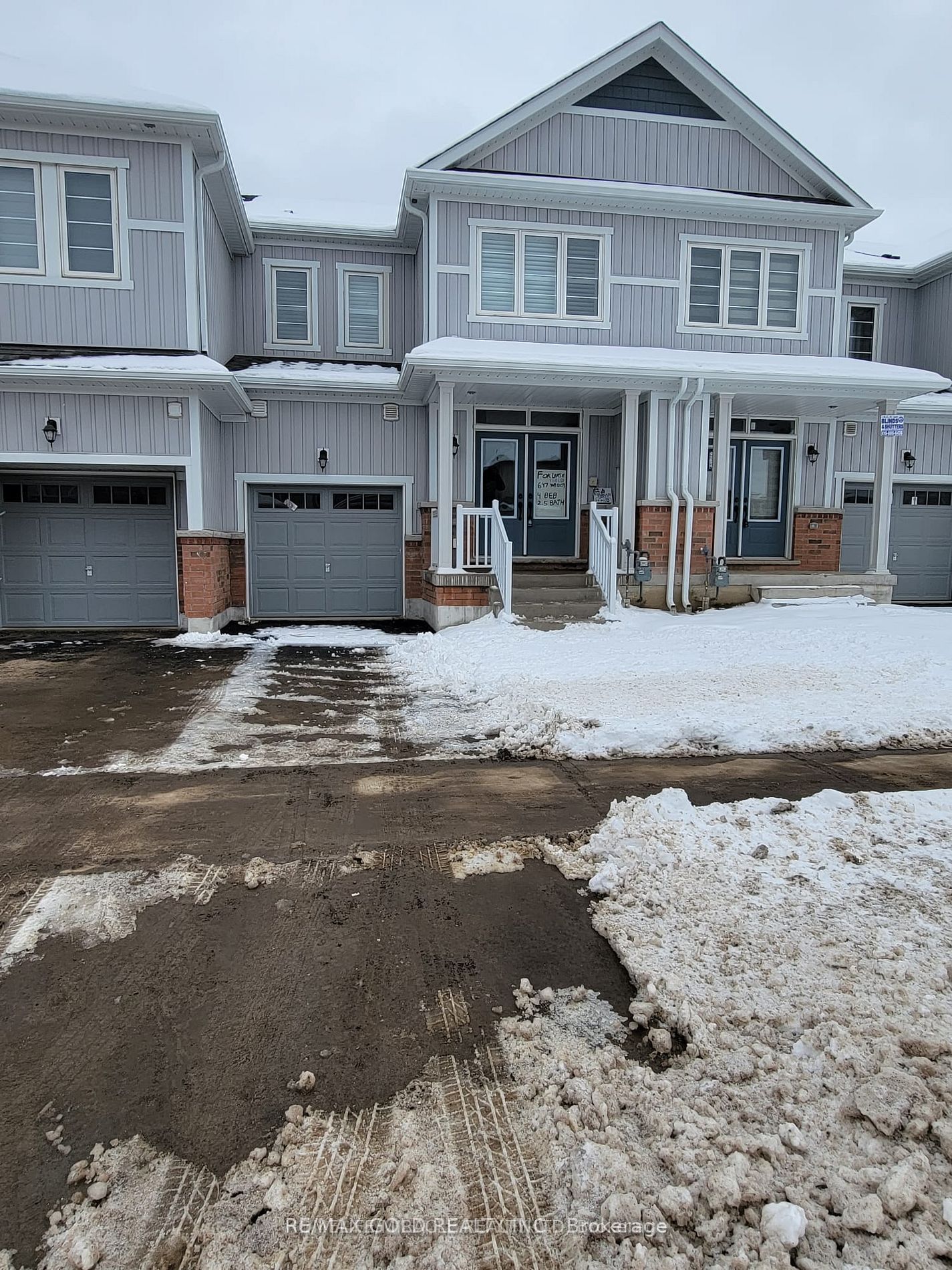 Front of 632 Anishinaabe Drive