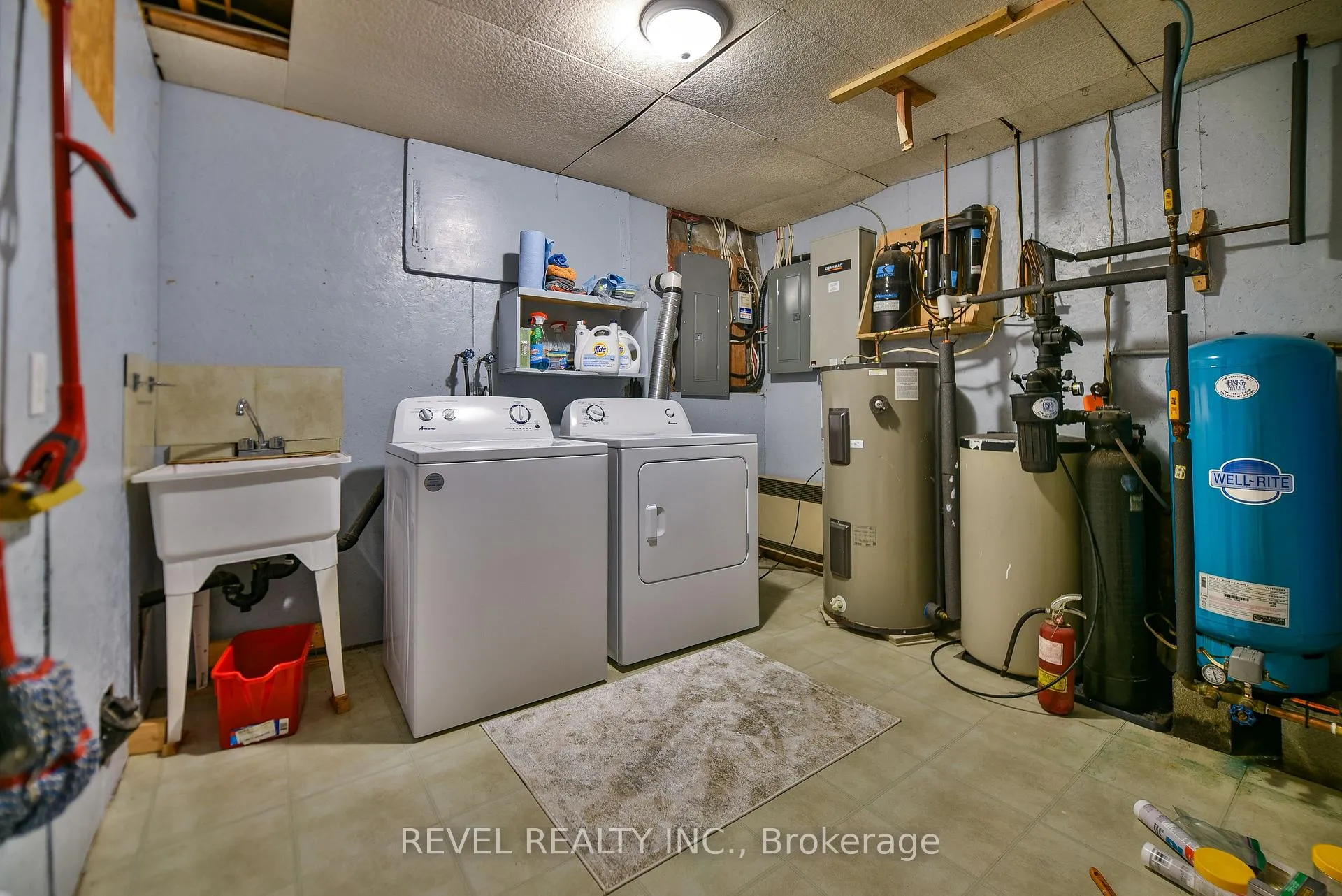 Photo 41 of 978 Municipal Road, Timmins, TM - Outside East — HOMEH