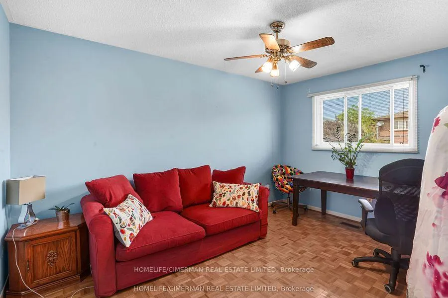 Photo 38 of 40 Queenston Crescent, Vaughan, East Woodbridge — HOMEH
