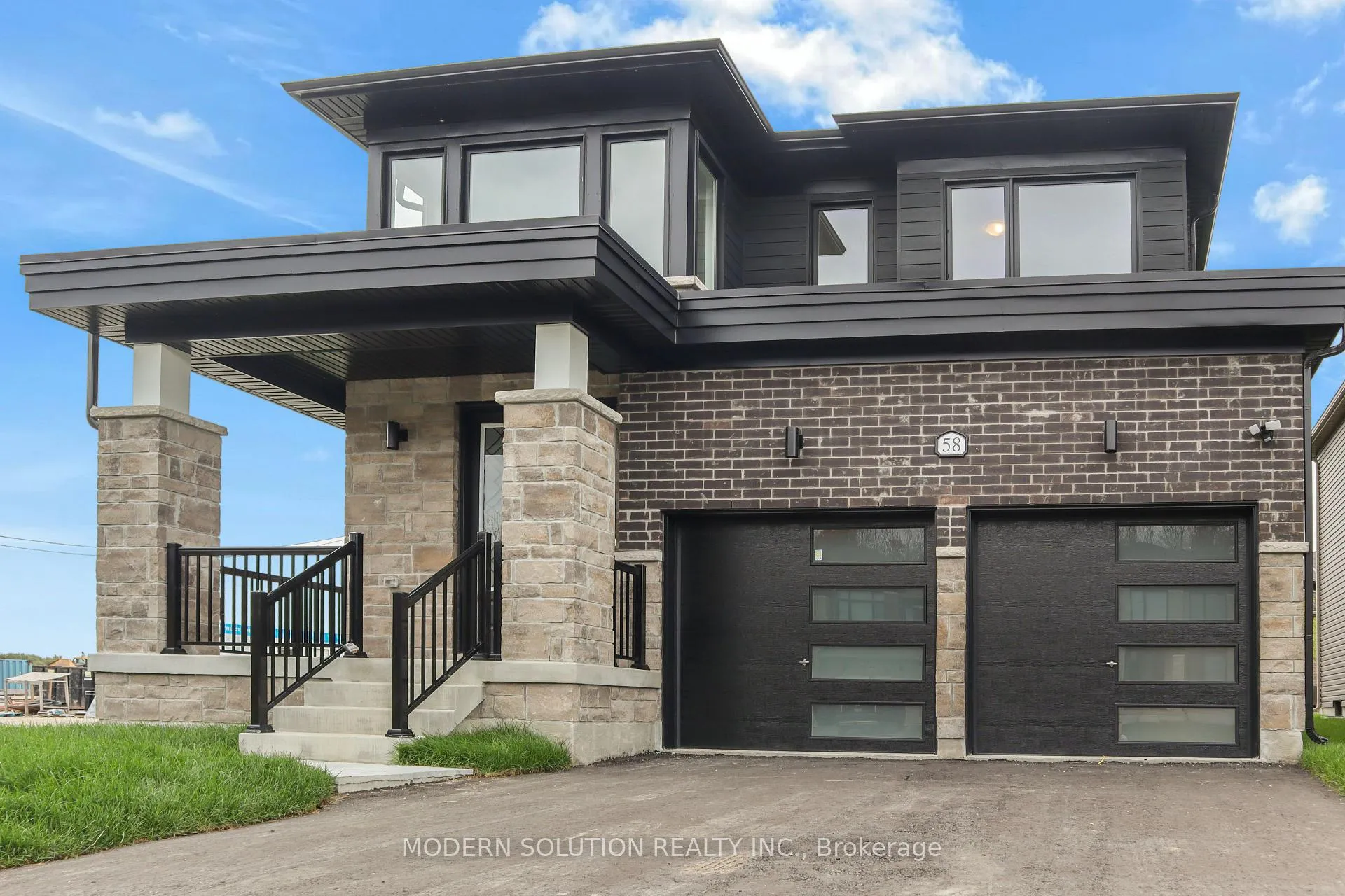 Photo 2 of 58 Del Ray Crescent, Wasaga Beach — HOMEH