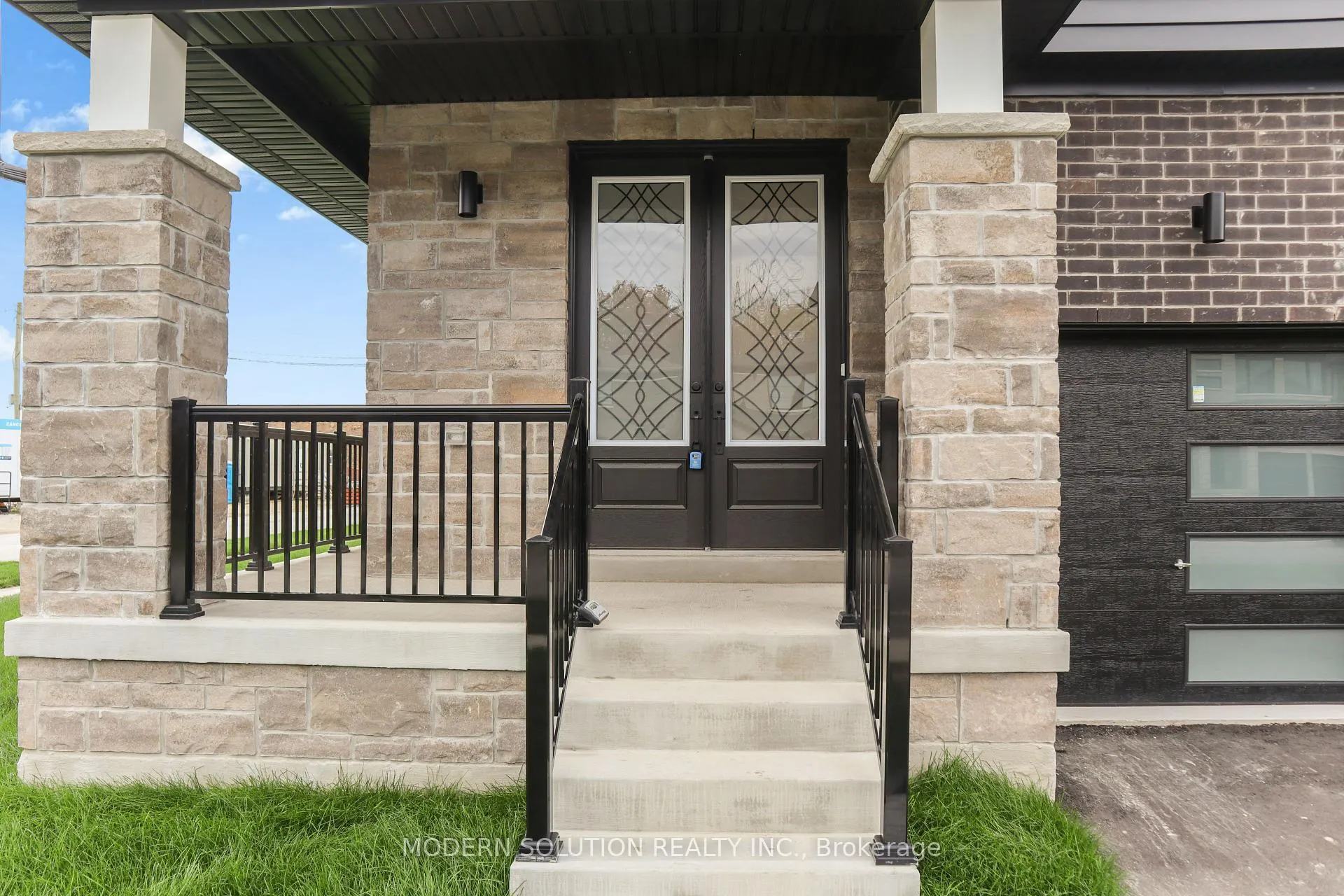 Photo 3 of 58 Del Ray Crescent, Wasaga Beach — HOMEH