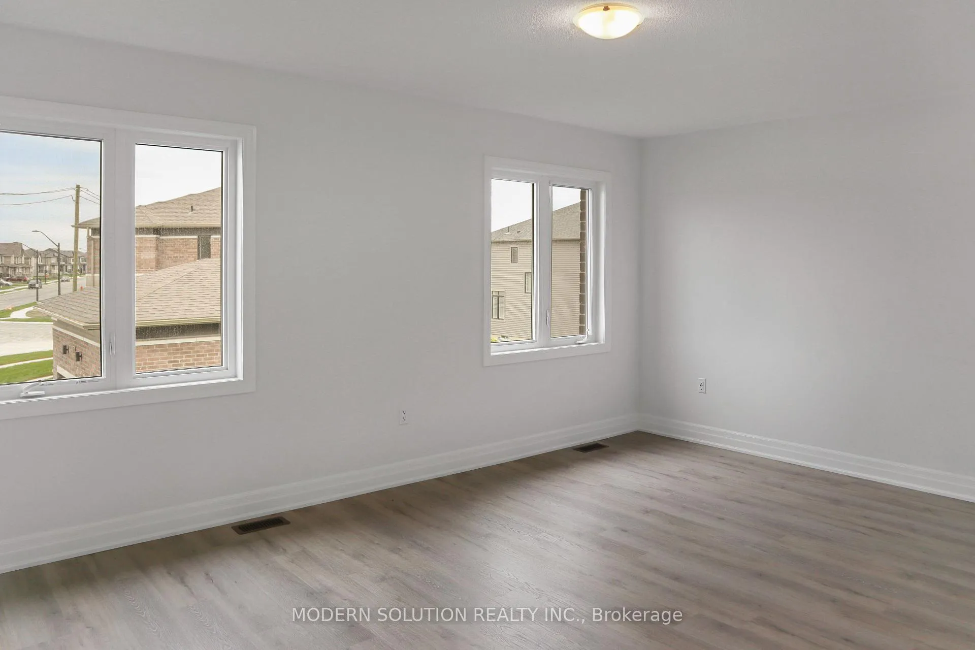 Photo 13 of 58 Del Ray Crescent, Wasaga Beach — HOMEH