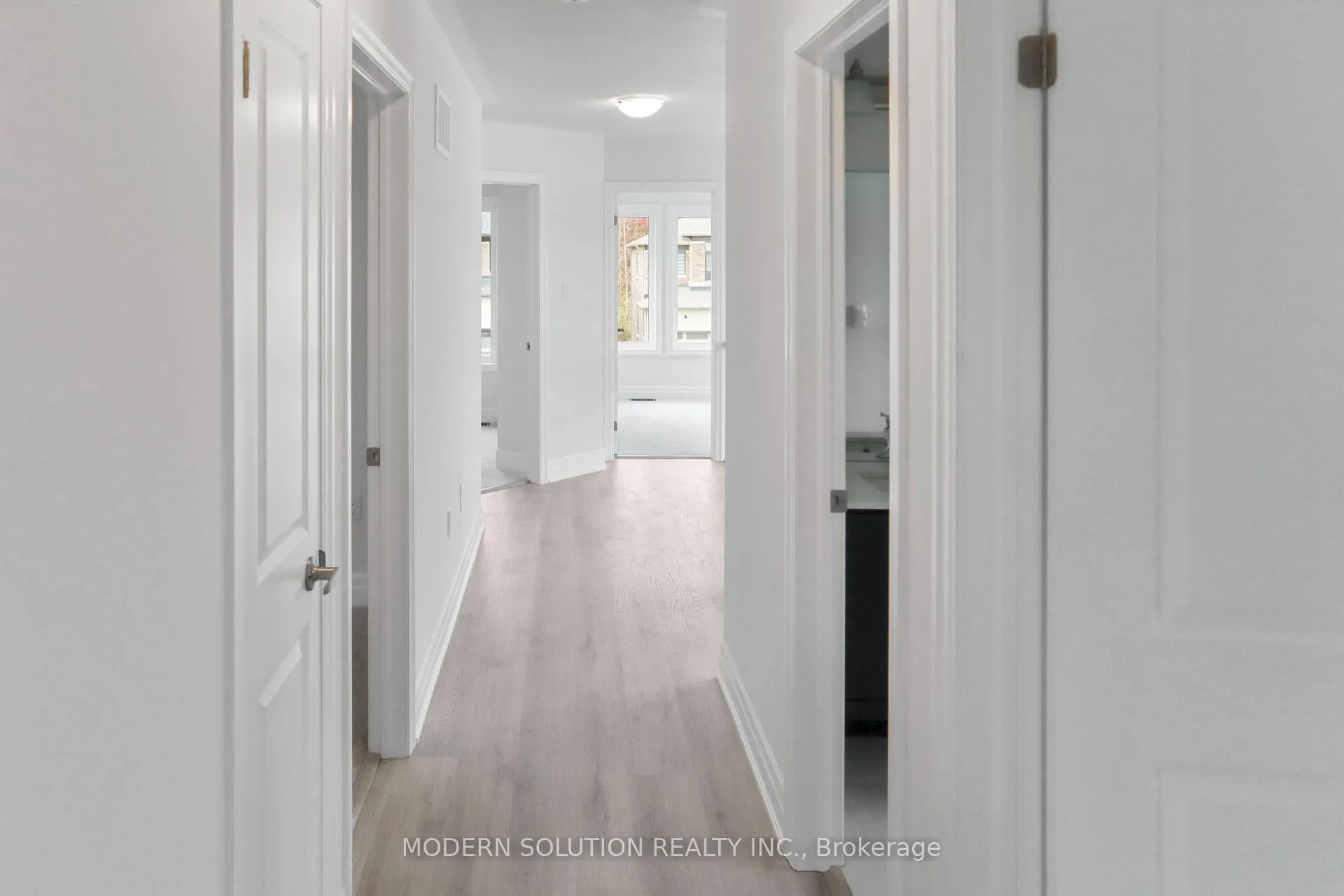 Photo 17 of 58 Del Ray Crescent, Wasaga Beach — HOMEH