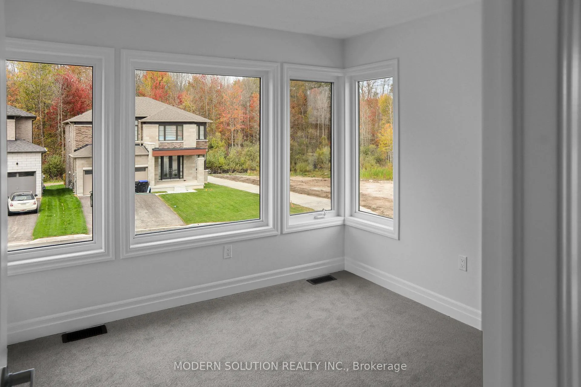 Photo 21 of 58 Del Ray Crescent, Wasaga Beach — HOMEH