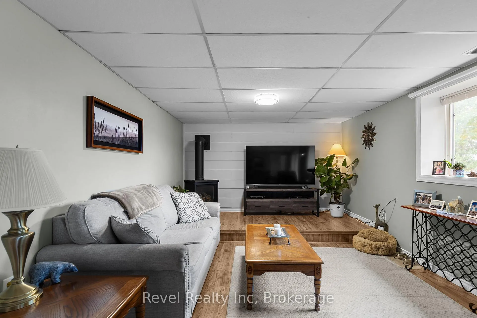 Photo 8 of 210 Burnett's Road, McKellar — HOMEH