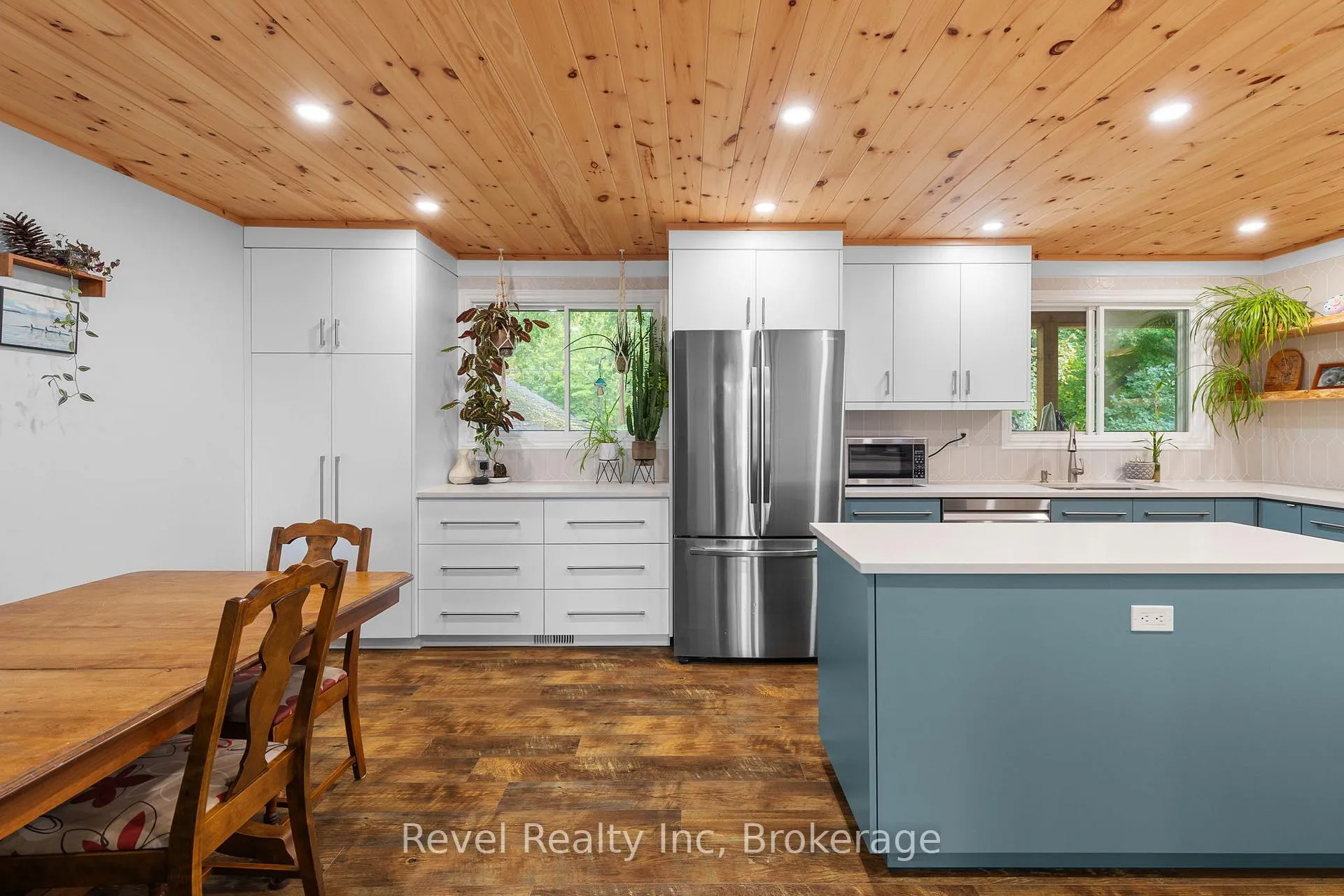 Photo 20 of 210 Burnett's Road, McKellar — HOMEH