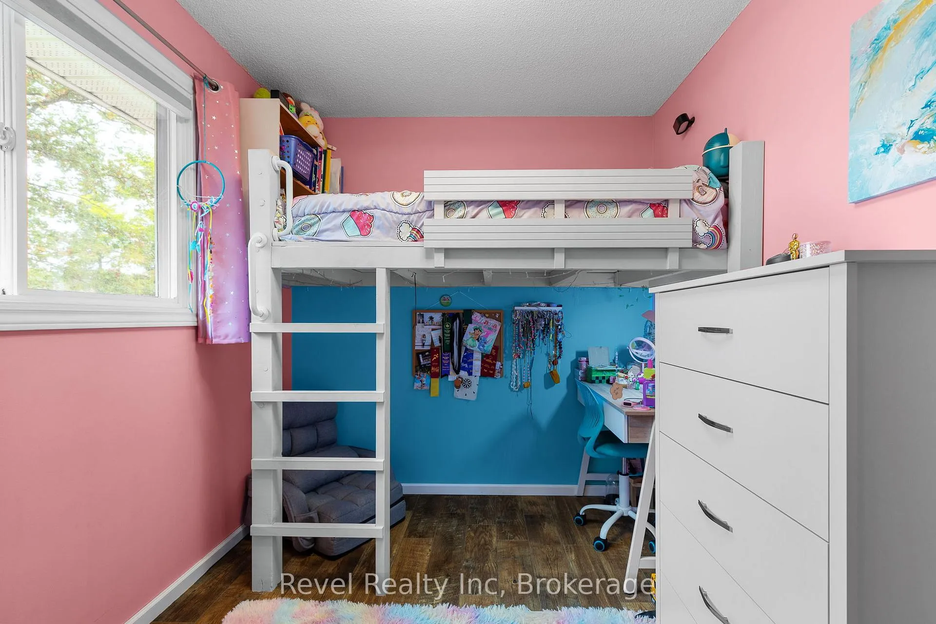 Photo 33 of 210 Burnett's Road, McKellar — HOMEH
