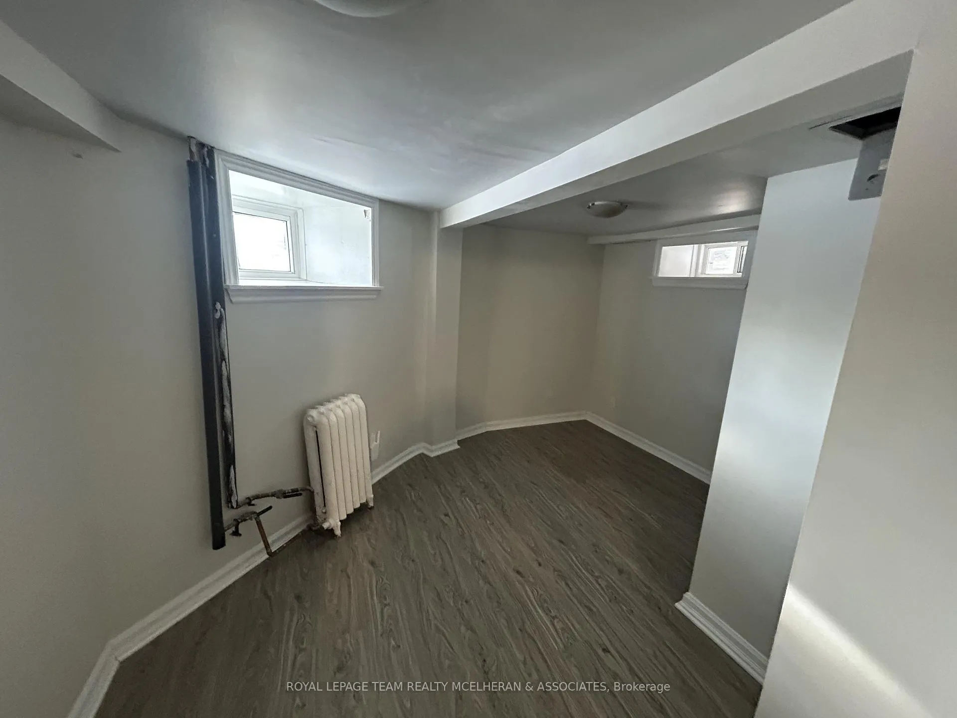 Photo 4 of 90 Queen Elizabeth Drive, Ottawa, Ottawa Centre/Golden Triangle — HOMEH