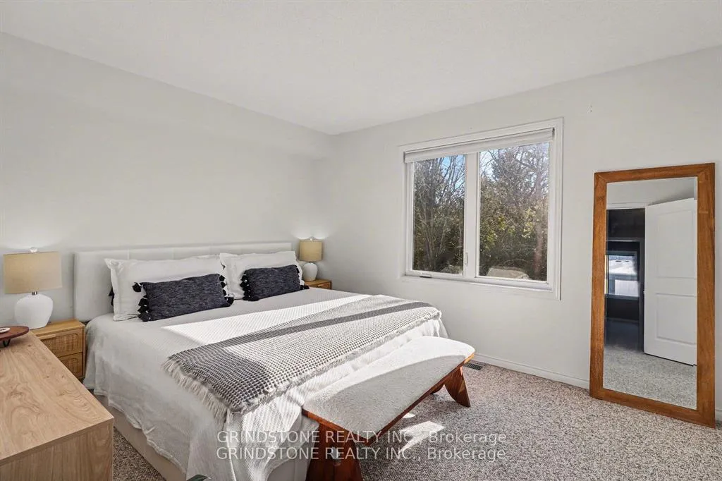Photo 17 of 126 Songbird Private, Ottawa, Westcliffe Estates — HOMEH