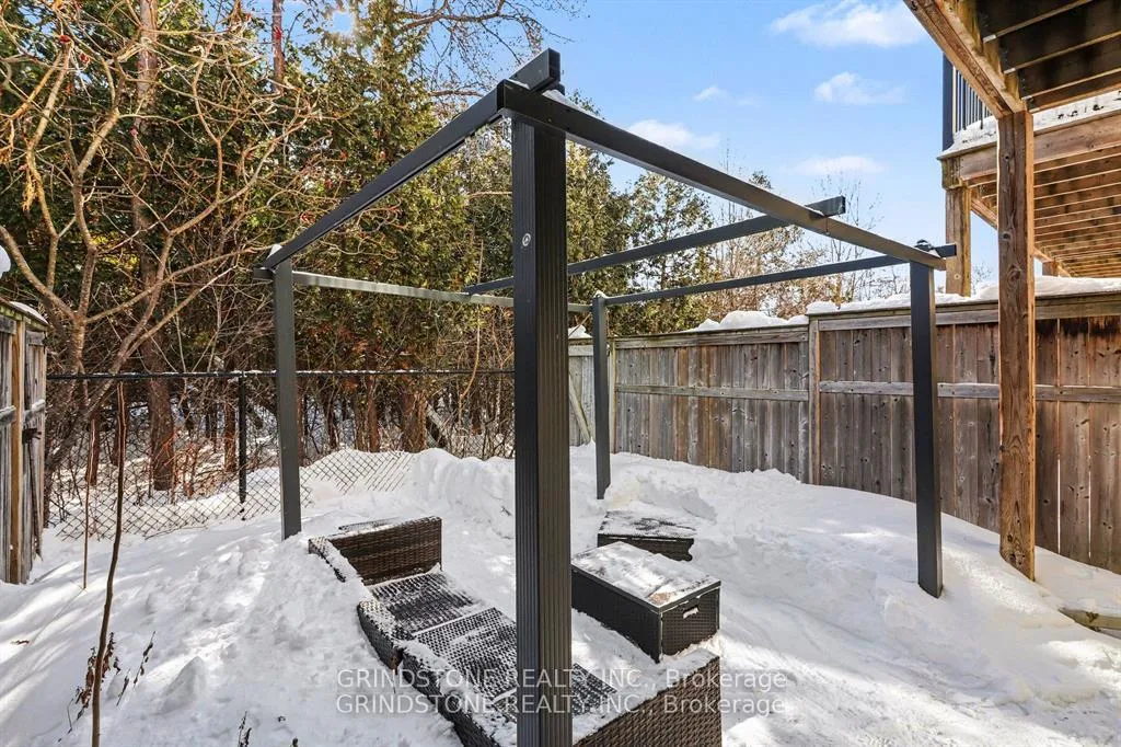 Photo 23 of 126 Songbird Private, Ottawa, Westcliffe Estates — HOMEH