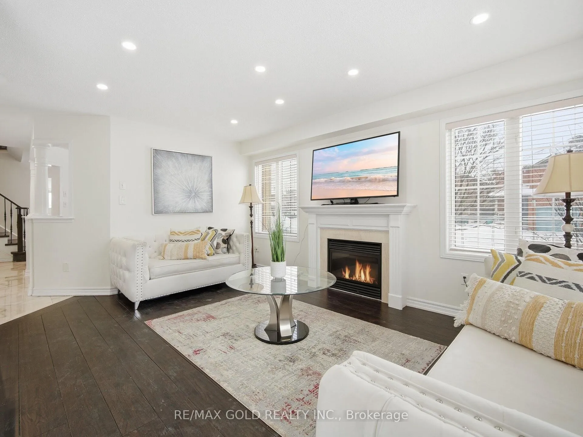 Photo 7 of 78 Passfield Trail, Brampton, Bram East — HOMEH