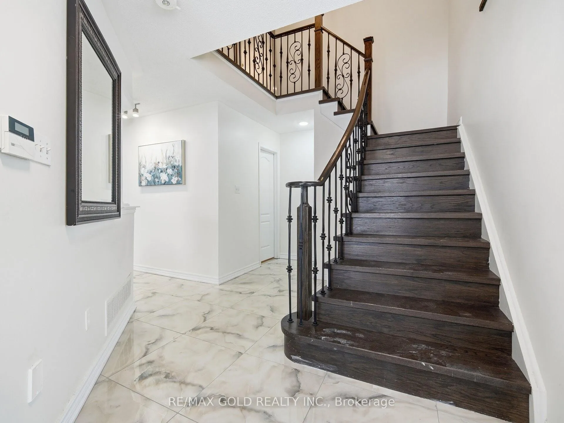 Photo 13 of 78 Passfield Trail, Brampton, Bram East — HOMEH