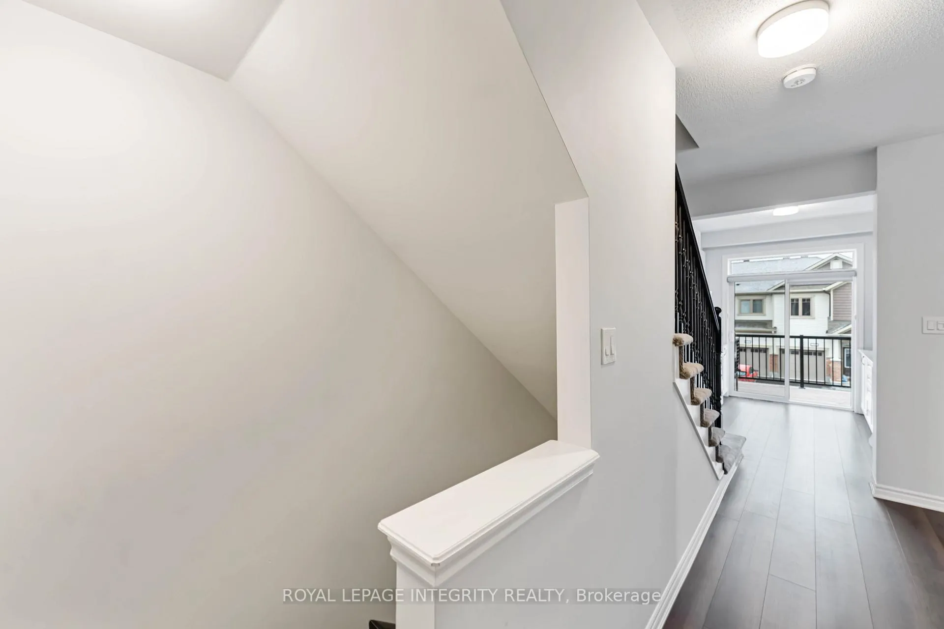 Photo 6 of 580 Catleaf Row, Ottawa, Avalon West — HOMEH