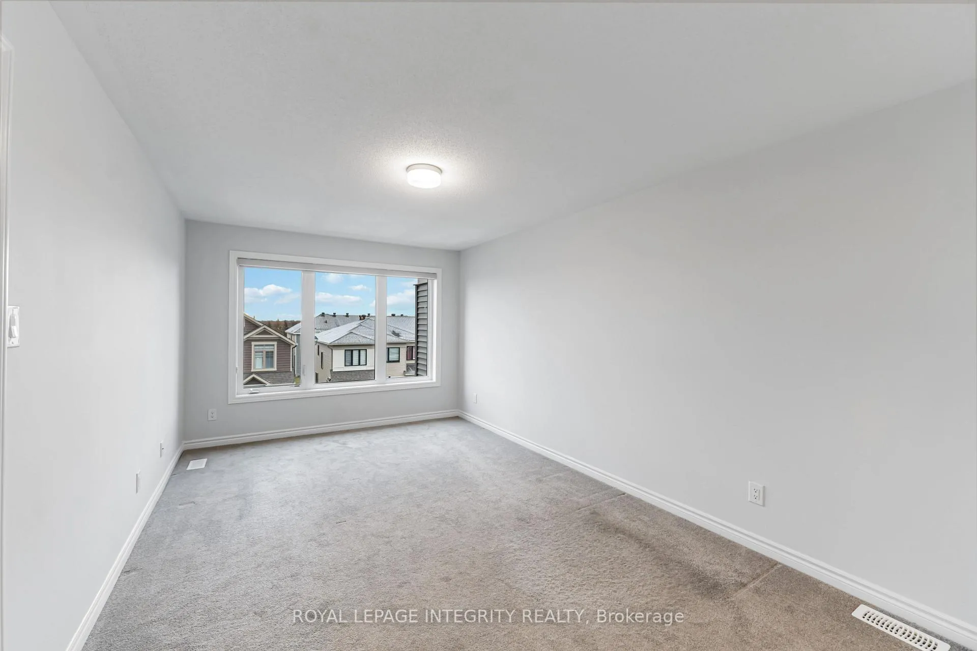 Photo 21 of 580 Catleaf Row, Ottawa, Avalon West — HOMEH