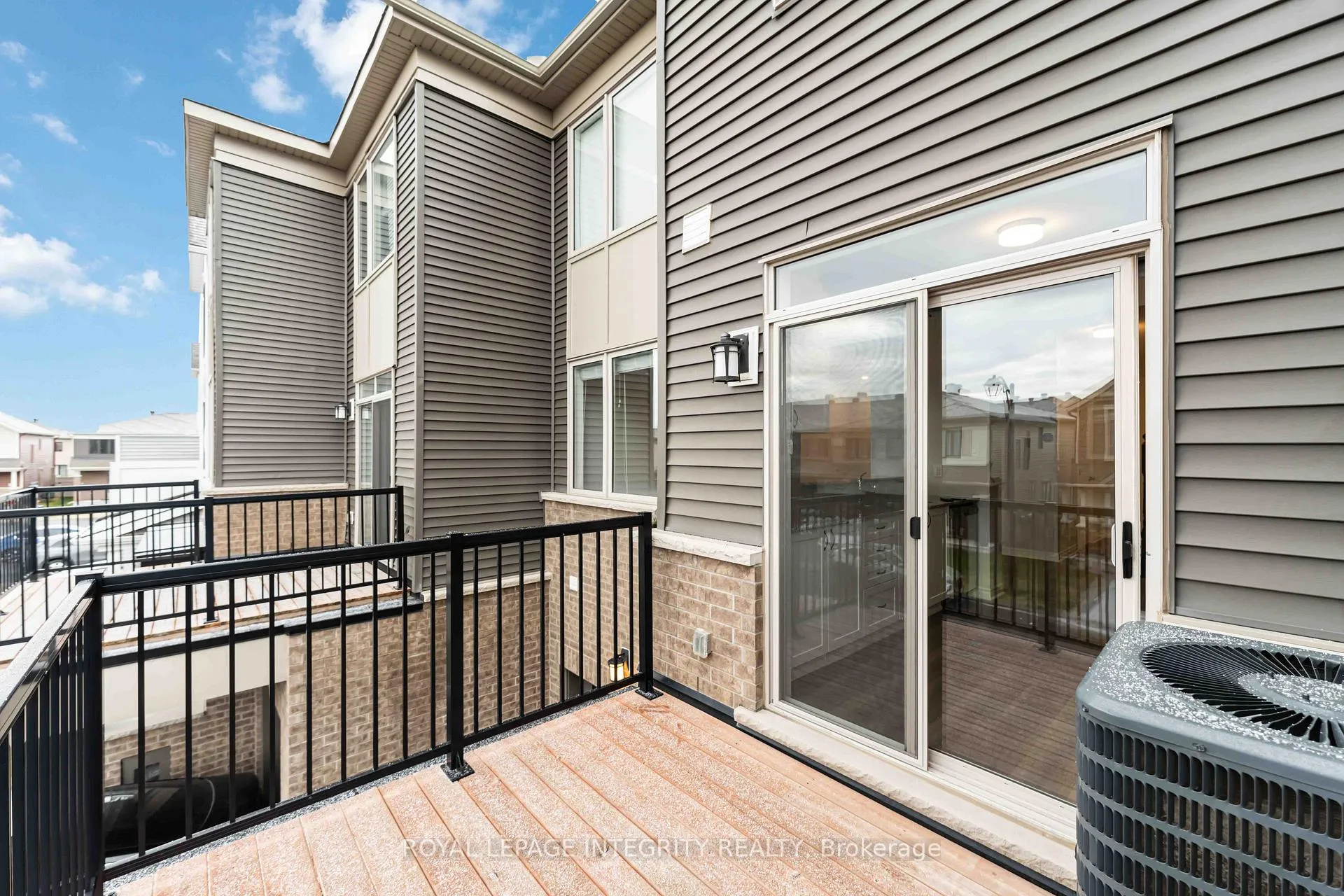 Photo 37 of 580 Catleaf Row, Ottawa, Avalon West — HOMEH