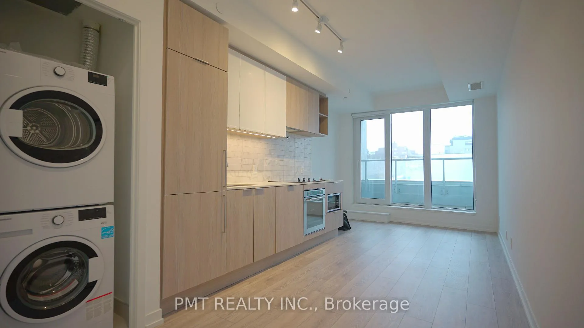 Photo 7 of Unit 631, 2020 Bathurst Street, Toronto, Humewood-Cedarvale — HOMEH