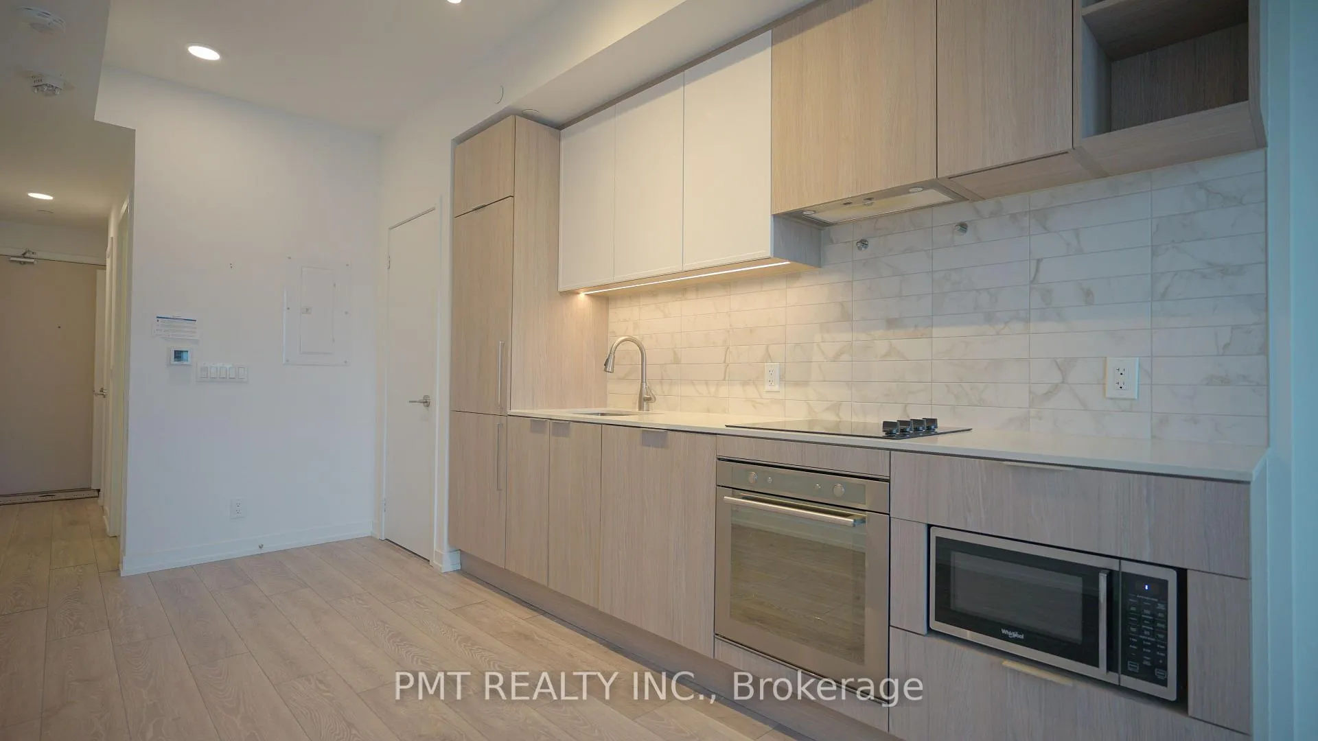 Photo 16 of Unit 631, 2020 Bathurst Street, Toronto, Humewood-Cedarvale — HOMEH