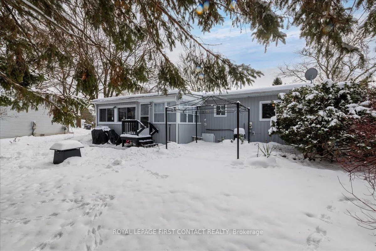 Photo 20 of 10 South Boulevard, Innisfil, Rural Innisfil — HOMEH