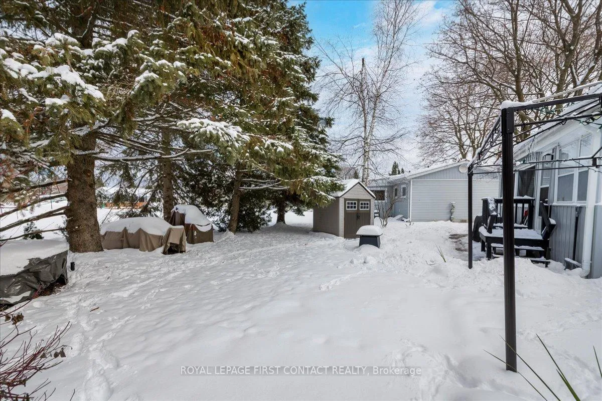 Photo 21 of 10 South Boulevard, Innisfil, Rural Innisfil — HOMEH