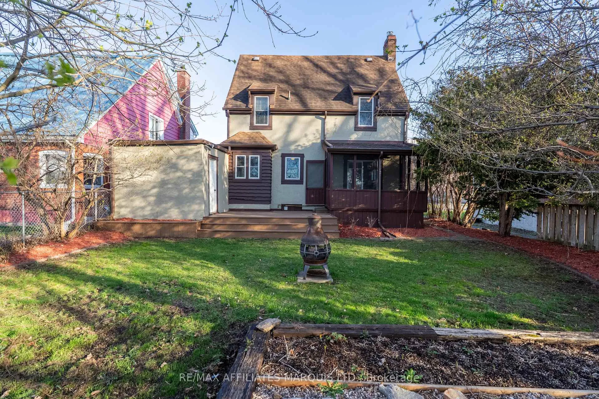 Photo 23 of 9 Old Orchard Avenue, Cornwall — HOMEH