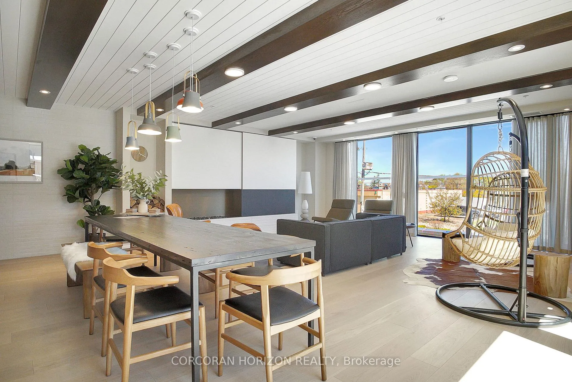 Photo 23 of Unit 1602, 741 King Street W, Kitchener — HOMEH