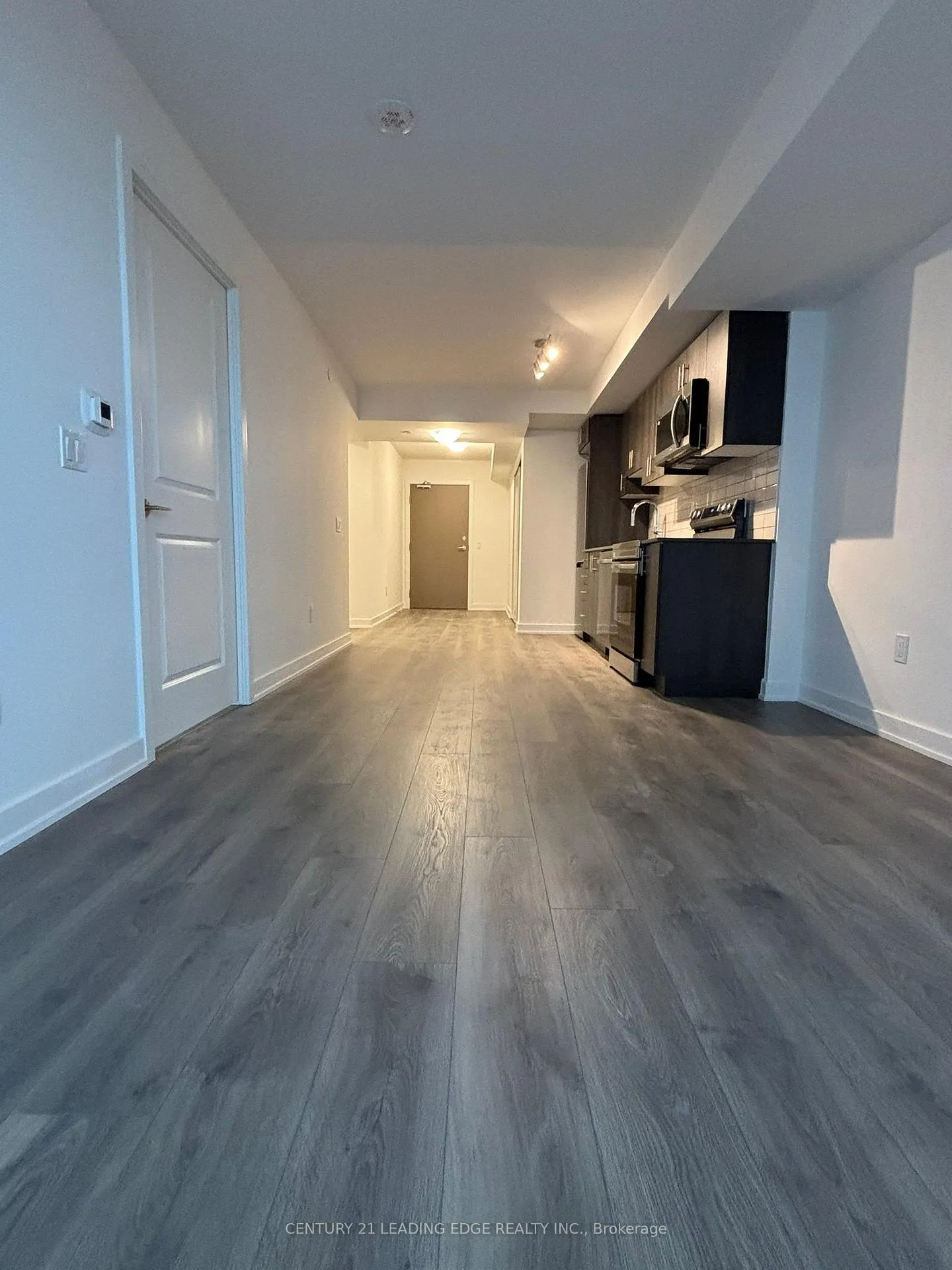 Photo 10 of Unit 1101, 1010 Sandy Beach Road SE, Pickering, Bay Ridges — HOMEH