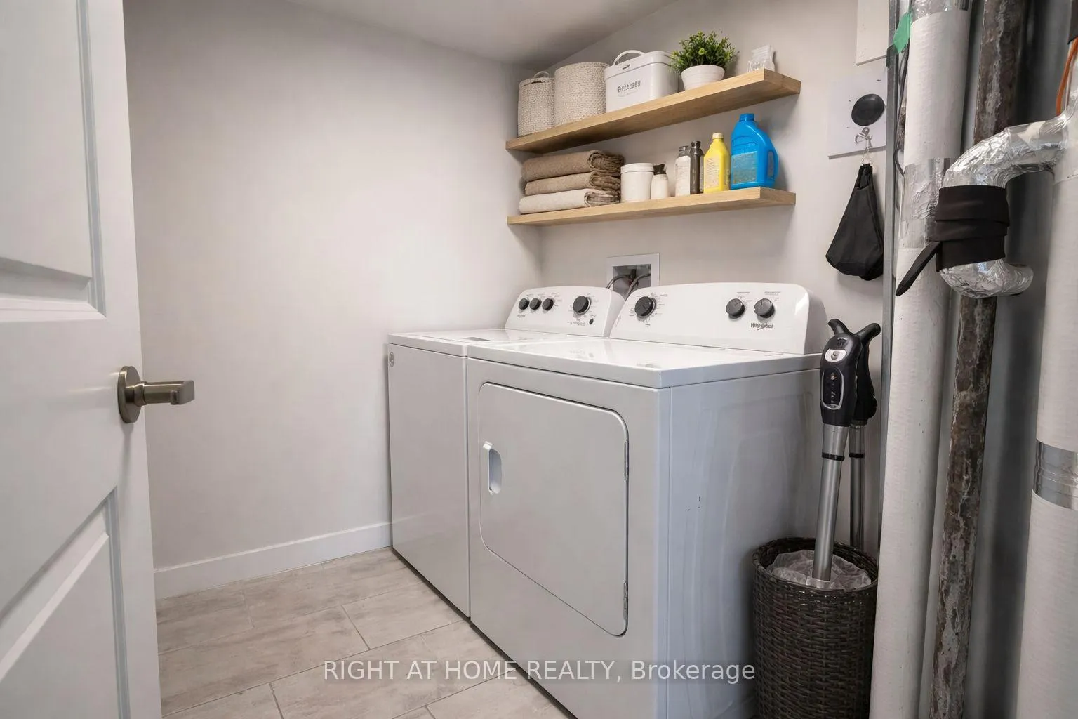 Photo 8 of Unit 423, 1475 Whites Road, Pickering, Woodlands — HOMEH
