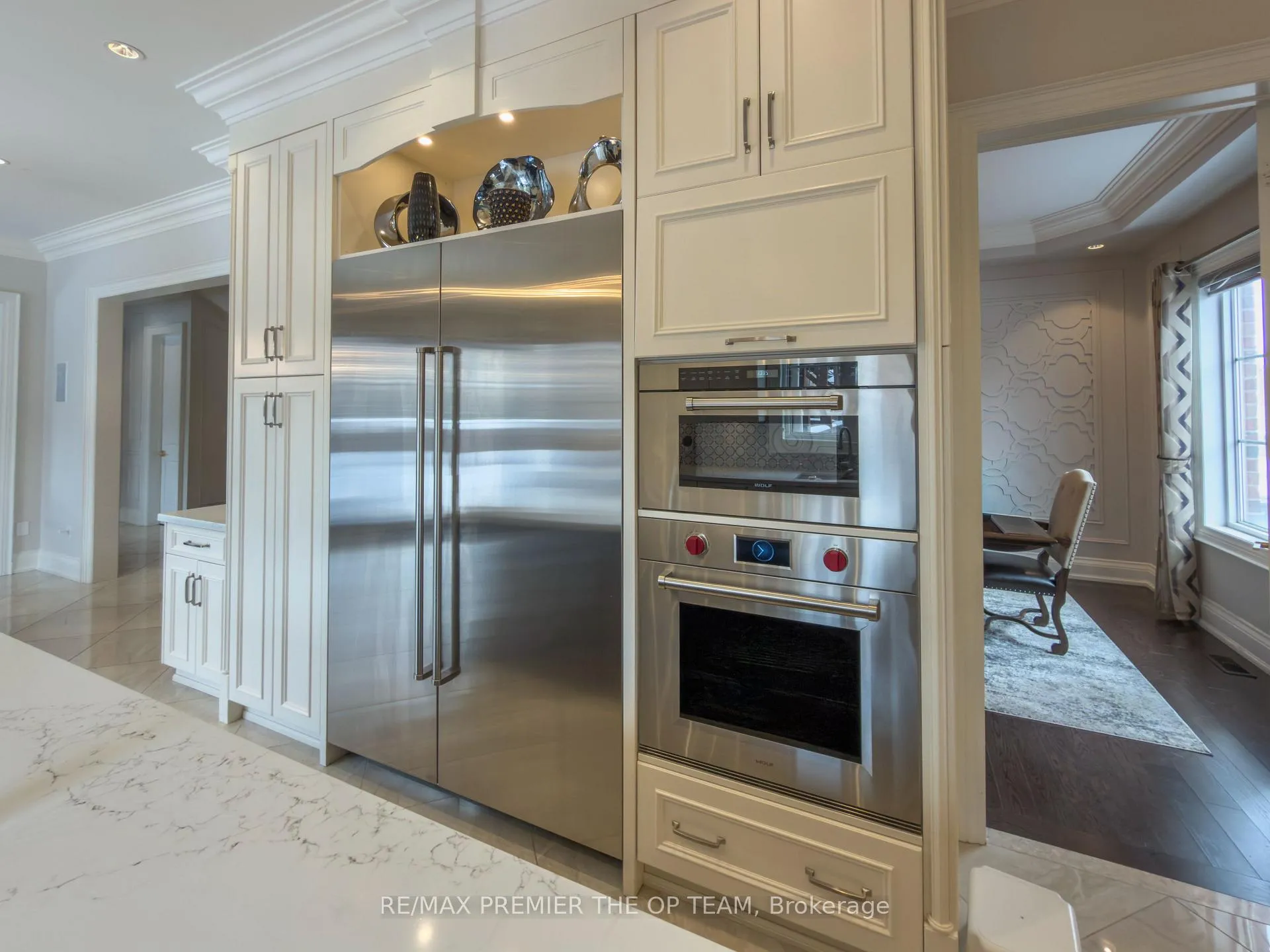 Photo 12 of 4 John Carroll Drive, Brampton, Toronto Gore Rural Estate — HOMEH