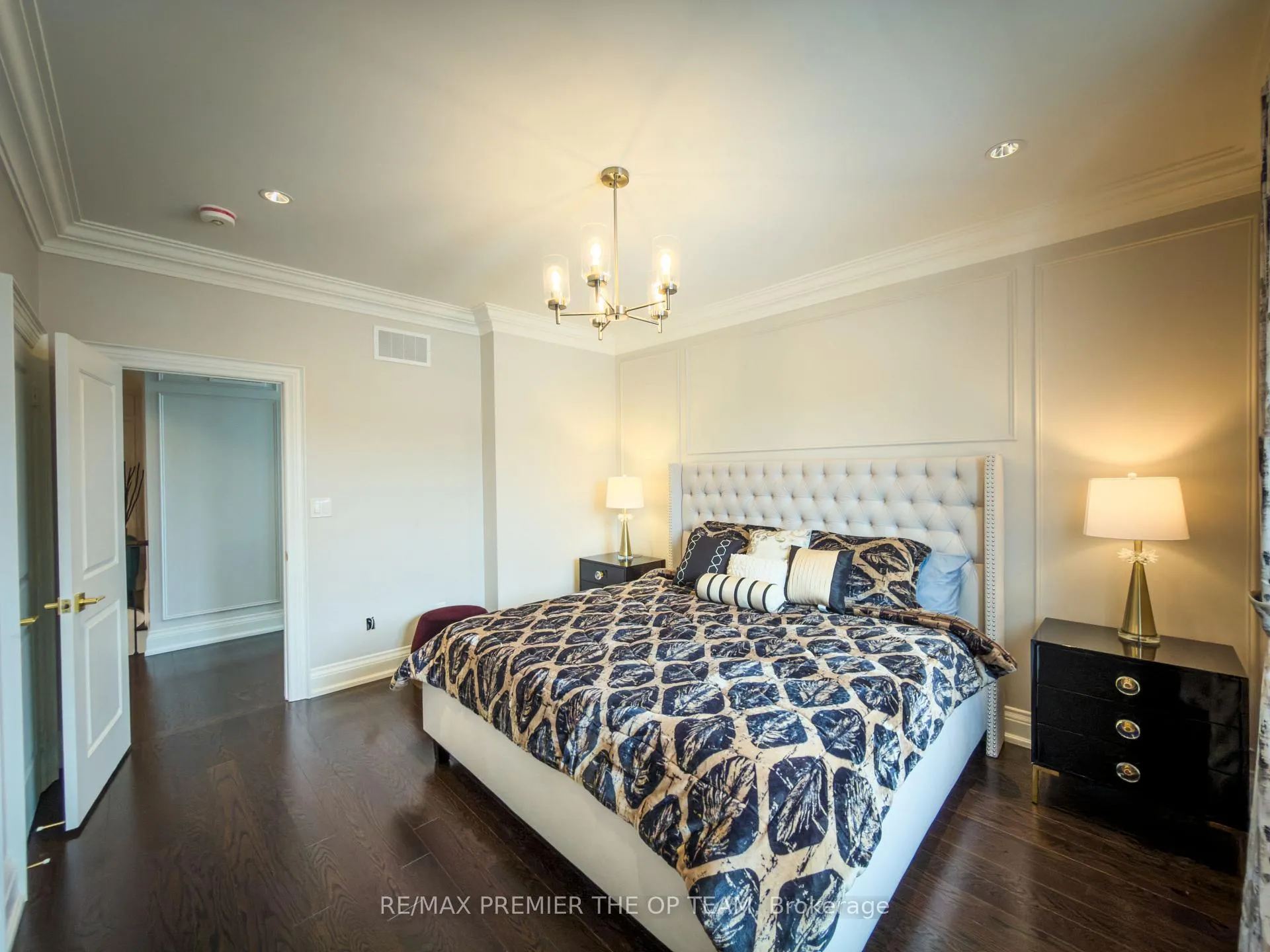 Photo 31 of 4 John Carroll Drive, Brampton, Toronto Gore Rural Estate — HOMEH