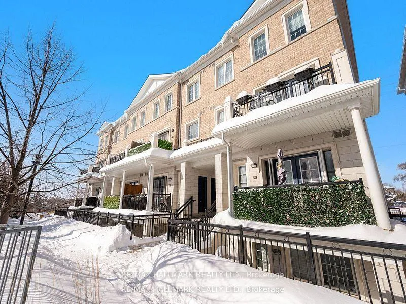 Photo 2 of Unit D09, 26 Bruce Street, Vaughan, East Woodbridge — HOMEH