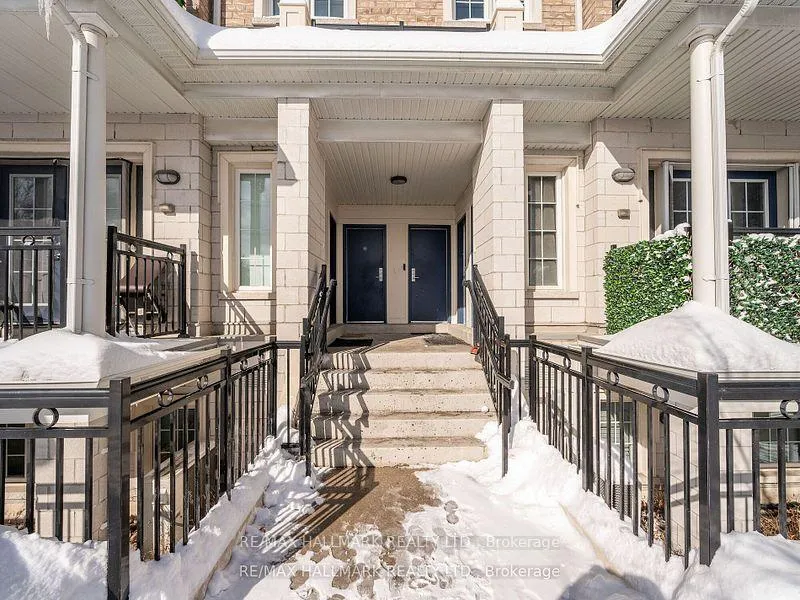Photo 3 of Unit D09, 26 Bruce Street, Vaughan, East Woodbridge — HOMEH