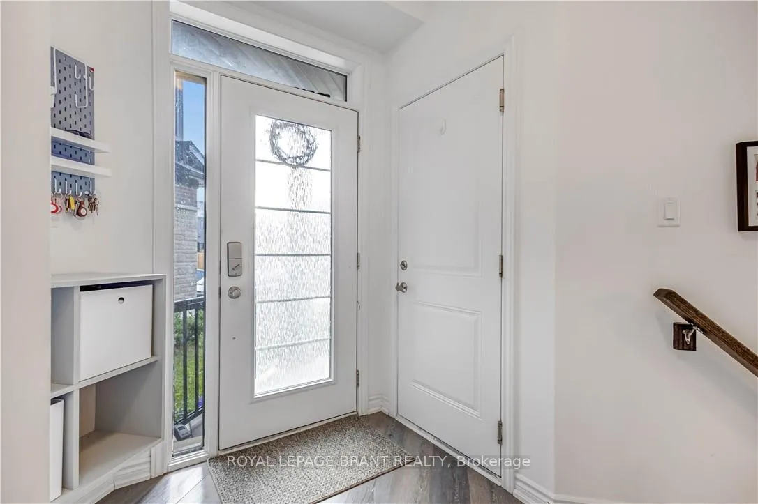 Photo 3 of 29 Bellhouse Avenue, Brantford — HOMEH
