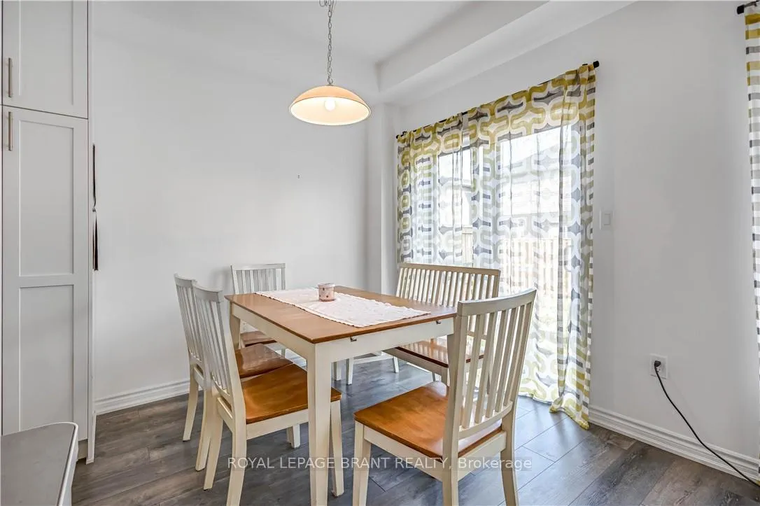Photo 9 of 29 Bellhouse Avenue, Brantford — HOMEH