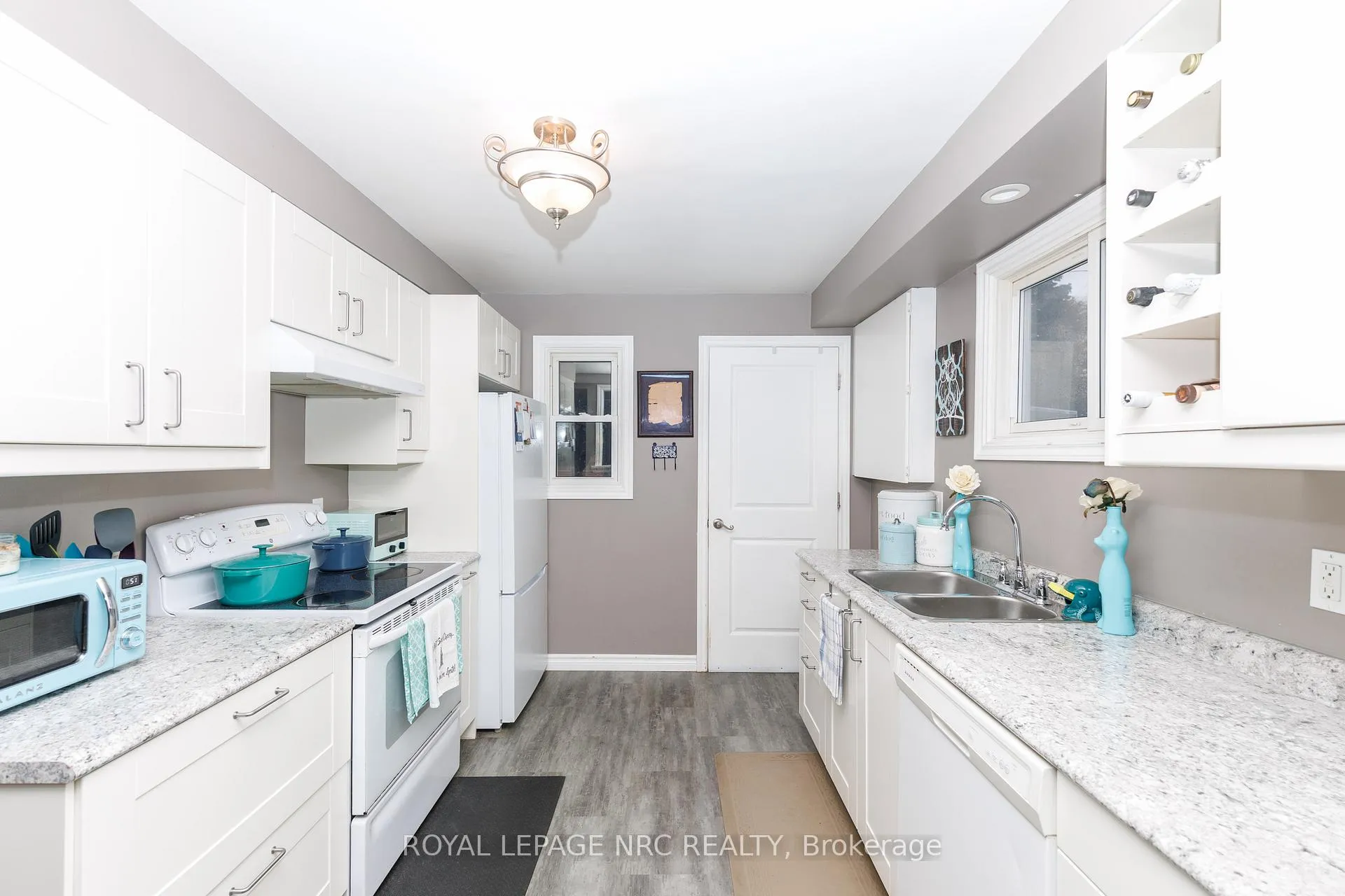 Photo 17 of 40 Shakespeare Avenue, St. Catharines, Haig — HOMEH