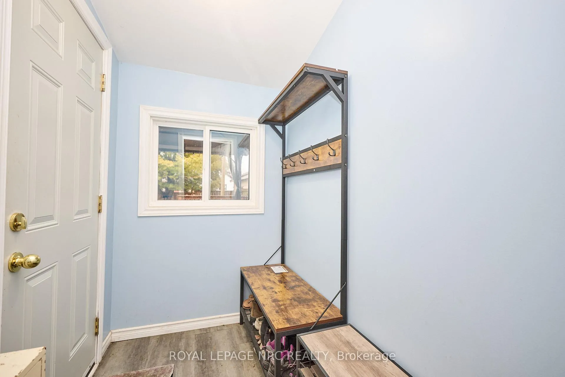 Photo 24 of 40 Shakespeare Avenue, St. Catharines, Haig — HOMEH