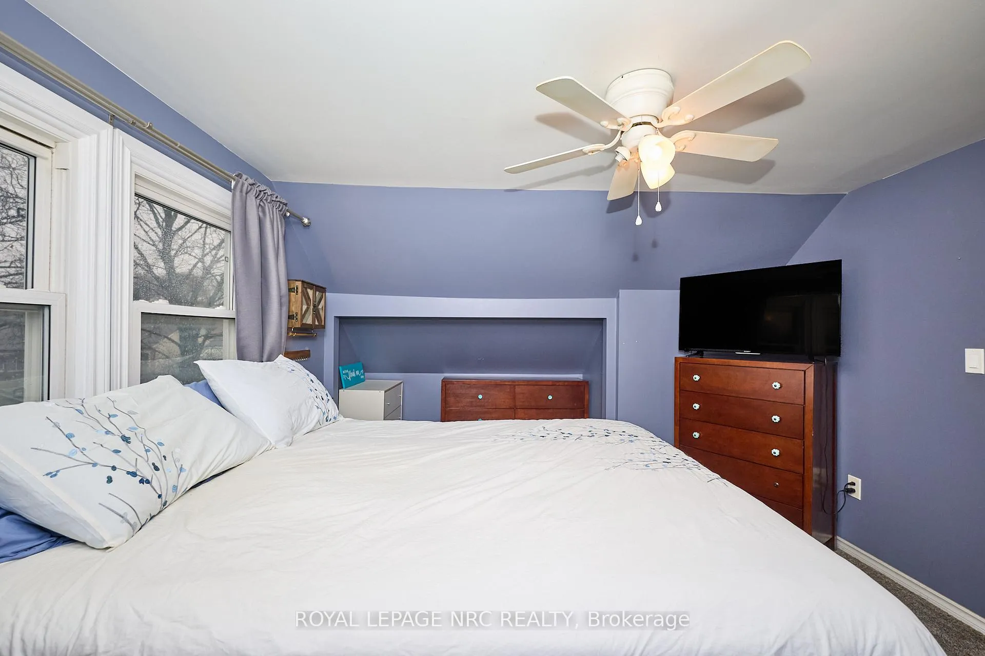 Photo 34 of 40 Shakespeare Avenue, St. Catharines, Haig — HOMEH