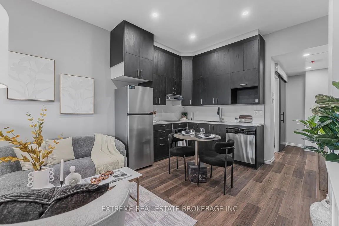 Photo 9 of Unit 401, 1 St. Paul Street, St. Catharines, Downtown — HOMEH