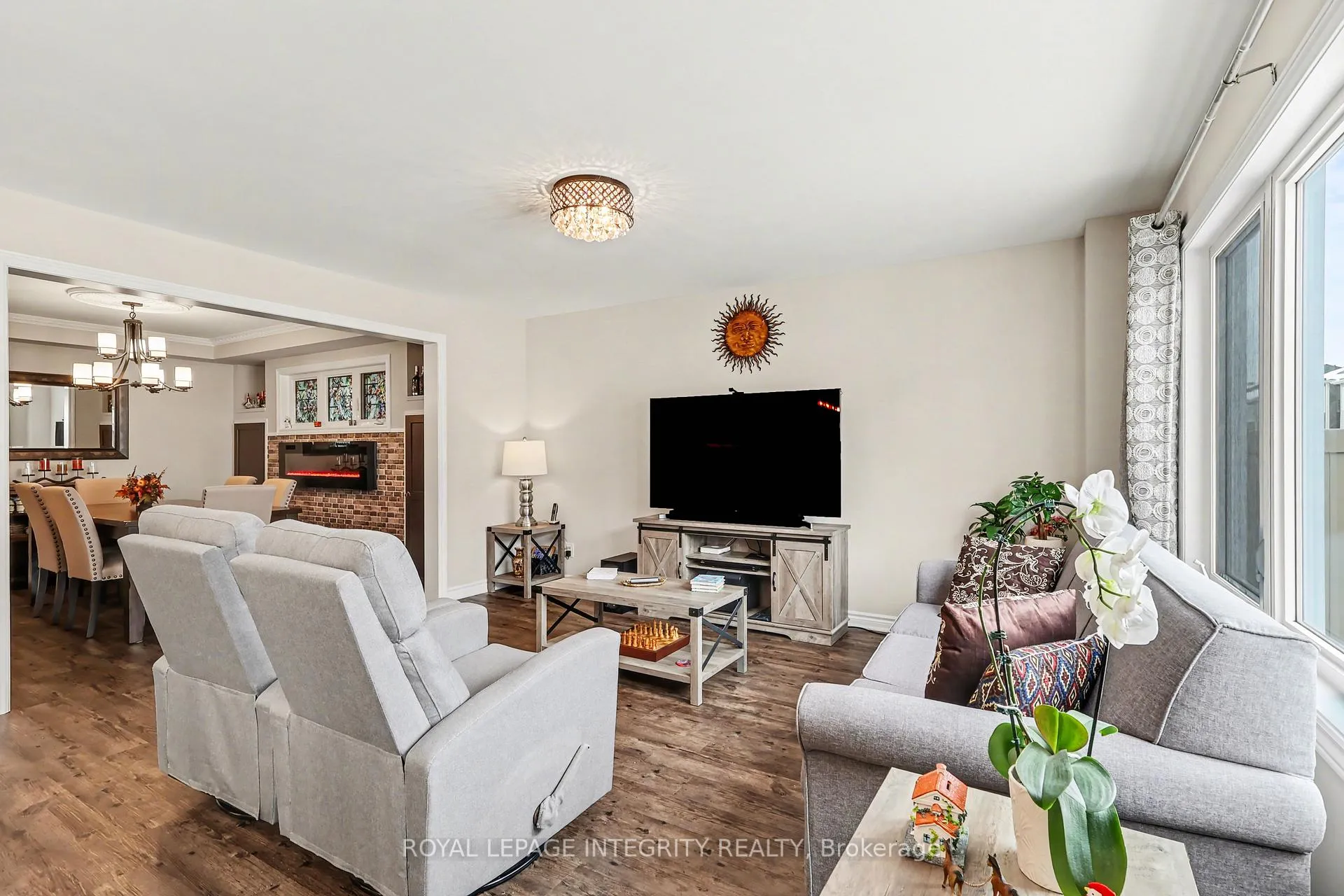 Photo 4 of 536 Arum Terrace, Ottawa, Avalon West — HOMEH