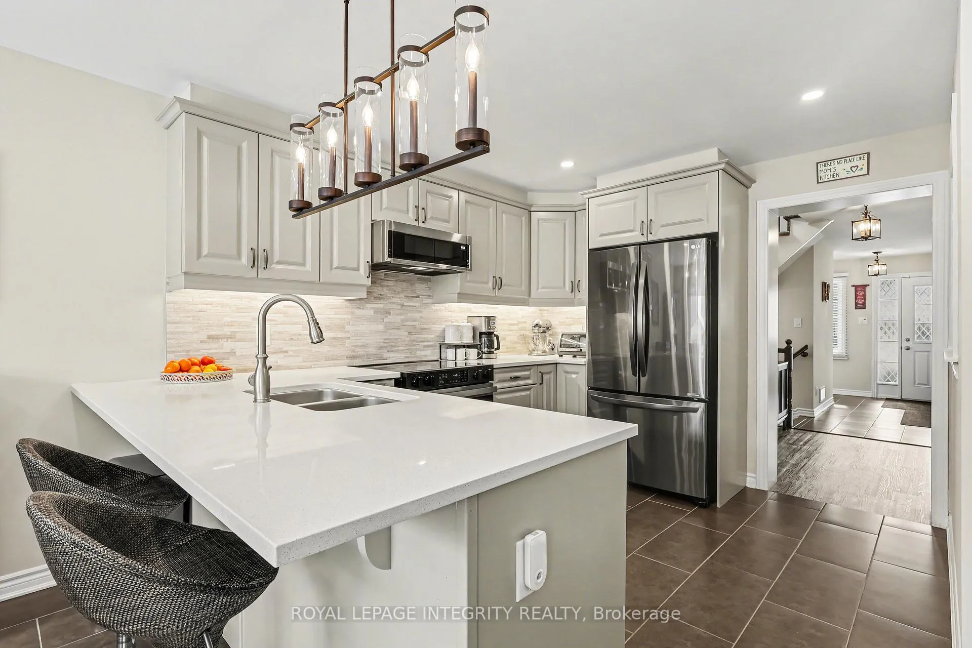 Photo 10 of 536 Arum Terrace, Ottawa, Avalon West — HOMEH