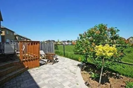 Photo 9 of 30 Mosswood Road, Vaughan, Patterson — HOMEH