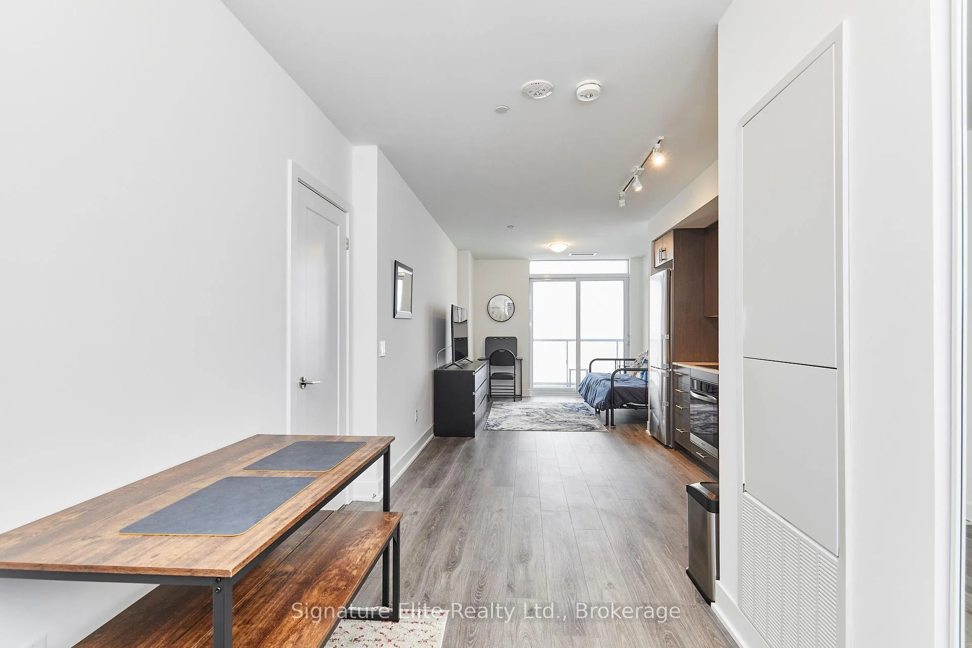 Photo 5 of Unit 1920, 2545 Simcoe Street N, Oshawa, Windfields — HOMEH
