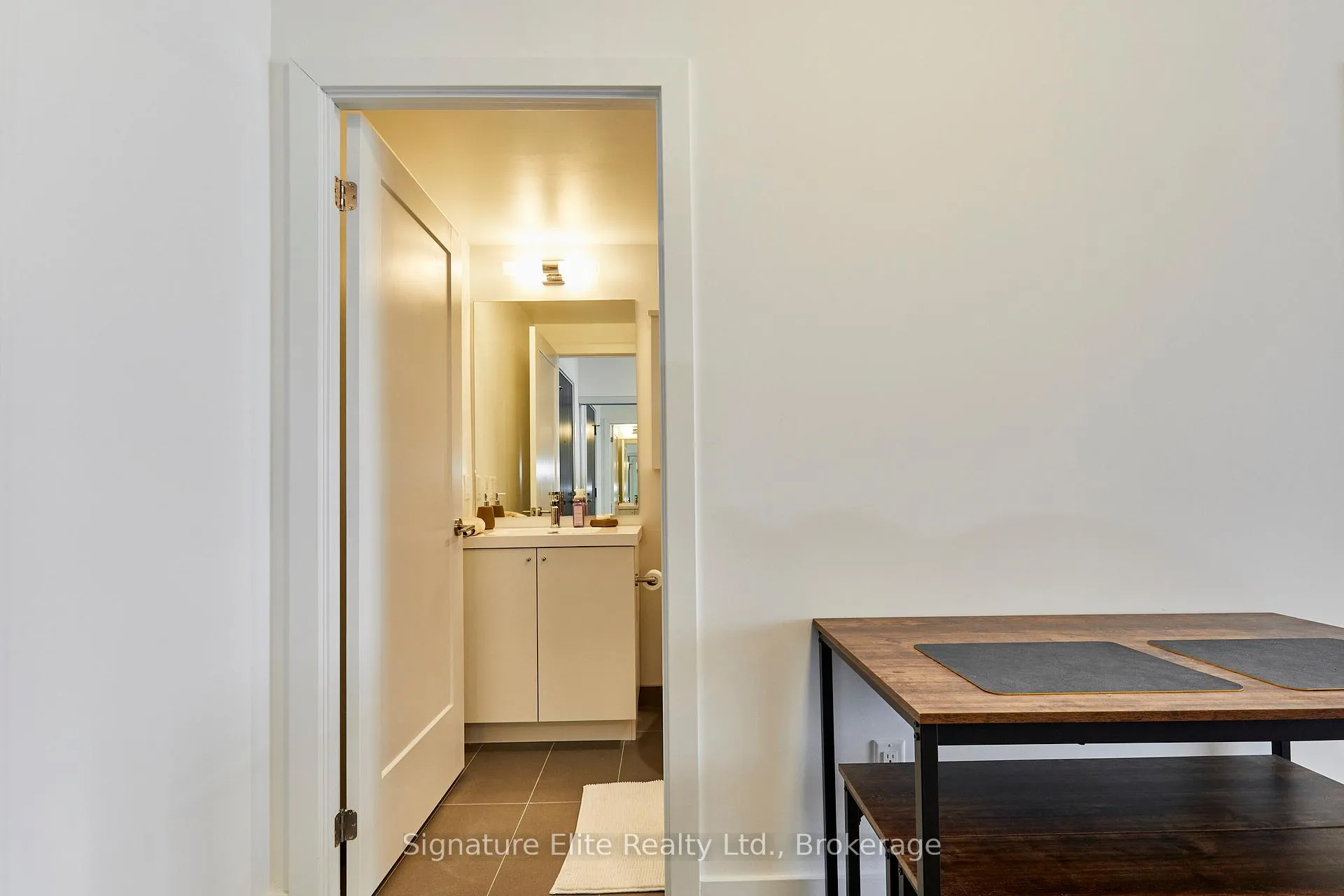 Photo 16 of Unit 1920, 2545 Simcoe Street N, Oshawa, Windfields — HOMEH